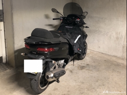 Piaggio MP3 LT Sport zwart